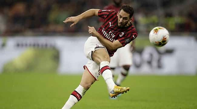 Hakan Çalhanoğlu'nun gol ve asisti Milan'a yetmedi