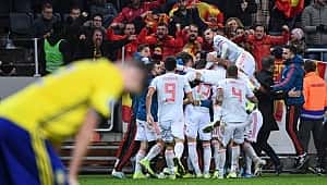 İspanya final biletini uzatmalarda aldı