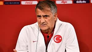 Oyuncularımdan en iyi performanslarını göstermelerini bekliyorum