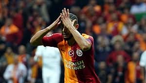 Taraftardan Belhanda'ya tepki