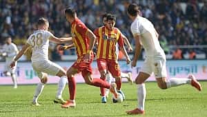 Yeni Malatyaspor Kayserispor'u farklı geçti