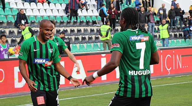 Denizlispor Rizespor'u Estupinan ve Murawski ile geçti