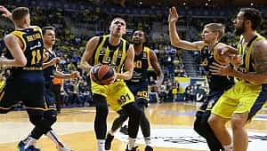 Eksik Fenerbahçe Beko Khimki'yi devirdi