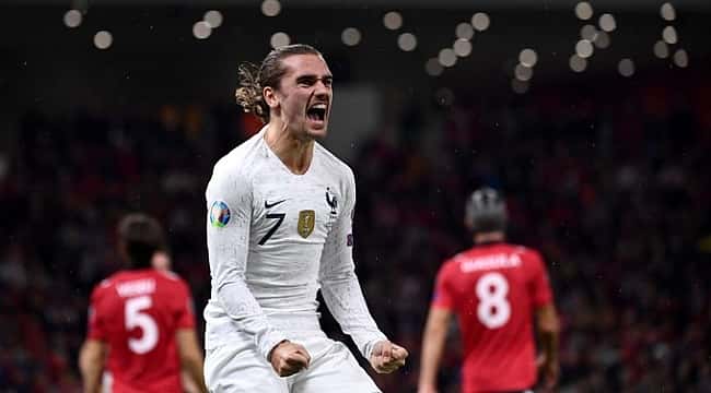 Fransa da Arnavutluk'u 2-0 yendi