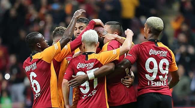 Galatasaray 4 dakikada 3 puan aldı
