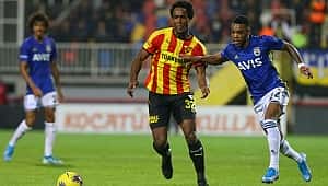 Göztepe'yle Fenerbahçe müthiş maçta yenişemedi