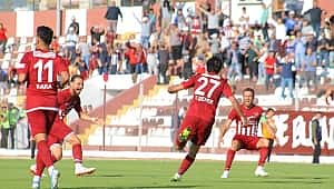 Hatayspor İstanbulspor'u yendi, liderliğe oturdu