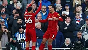 Liverpool Virgil van Dijk'in golleriyle kazandı