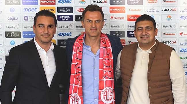 Stjepan Tomas resmen Antalyaspor'da