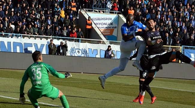 Altay deplasman şanssızlığını kırdı