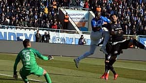 Altay deplasman şanssızlığını kırdı