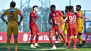 Antalyaspor kendini sıkmadı