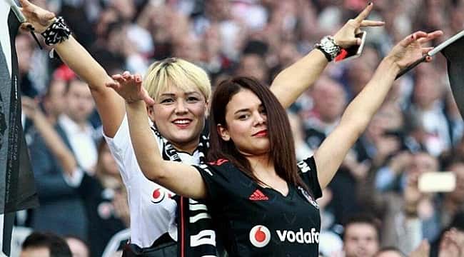 Beşiktaş'tan kadın taraftarlara jest