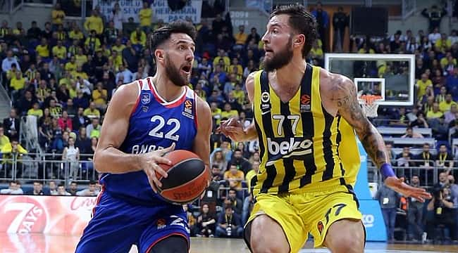 Euroleague'deki Türk derbisini kazanan Anadolu Efes