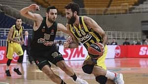 Fenerbahçe Beko bu kez hakeme takıldı