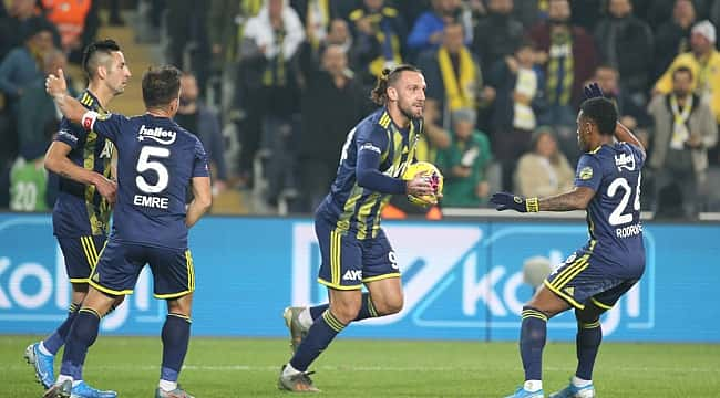 Fenerbahçe Kadıköy avantajını iyi kullandı