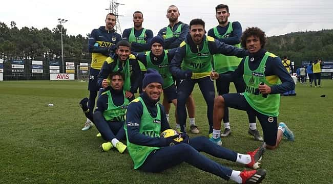 Fenerbahçe Rizespor maçı hazırlıklarını sürdürdü