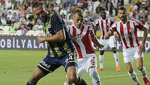 Fenerbahçe Sivasspor maçını bekliyor