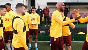 Galatasaray'da 7 futbolcu Göztepe maçı kadrosuna alınmadı