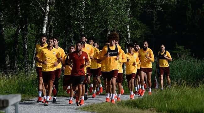 Galatasaray, PSG maçı hazırlıklarına başladı