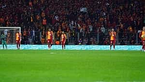 Galatasaray rakiplerinin eksik kaldığı 4 maçta 6 gol yedi