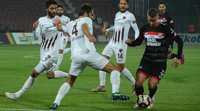 Hatayspor Balıkesirspor'u deplasmanda yendi