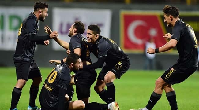 İstanbulspor Eskişehirspor'u 1-0 mağlup etti