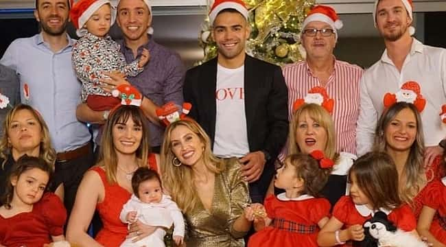 Muslera ve Falcao'nun aileleri Noel'i birlikte kutladı