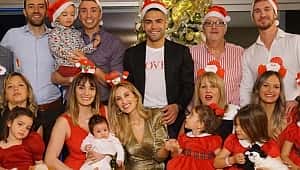 Muslera ve Falcao'nun aileleri Noel'i birlikte kutladı