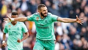 Real Madrid Espanyol'u Varane ve Benzema ile geçti