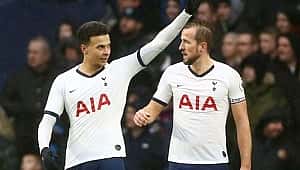 Tottenham yıldızlarıyla kazandı