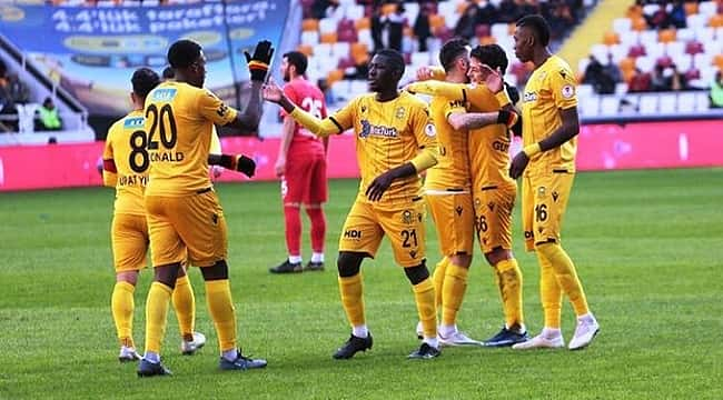 Yeni Malatyaspor Keçiörengücü'nü 3-1'le geçti