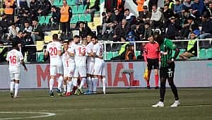 Antalyaspor deplasmanda Yukatel Denizlispor'u 3-0 yendi