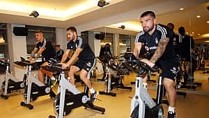 Beşiktaş salonda çalıştı