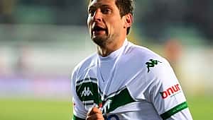 Bursaspor Akhisar'da Selezynov ile kazandı