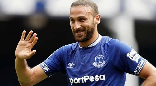 Cenk Tosun Crystal Palace'a transfer oluyor