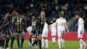 Fenerbahçe 2-0'la çeyrek finalde