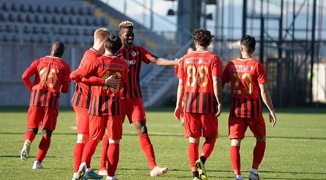 Gaziantep FK Menemenspor'u 3-1 mağlup etti