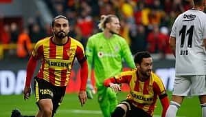 Göztepe evine 3 puanla döndü
