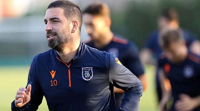 Medipol Başakşehir Arda Turan'ın sözleşmesini fesh etti