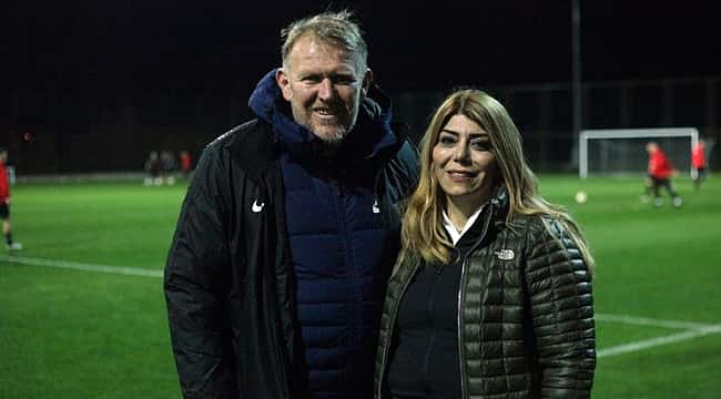 Prosinecki: Bu takımı ligde tutacağız