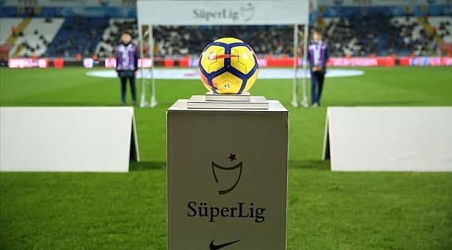 Süper Lig'de ikinci yarı yarın başlıyor