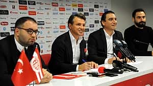 Tamer Tuna resmen Antalyaspor'da