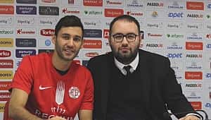 Veysel Sarı Antalyaspor'da