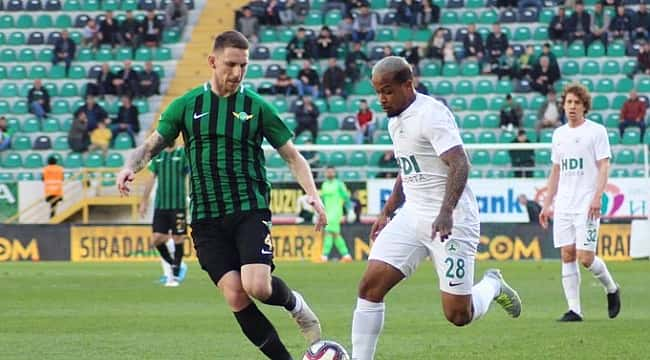 Akhisarspor evinde kazandı