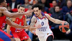 Anadolu Efes CSKA'yı Moskova'da devirdi