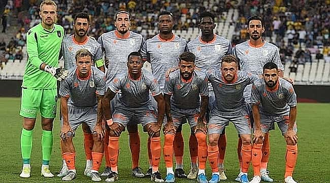 Başakşehir Sporting Lizbon karşısında avantaj arıyor