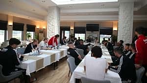 Başkan Çebi futbolcularla bir araya geldi