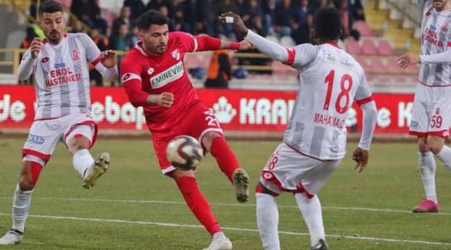 Boluspor Balıkesirspor'la yenişmedi