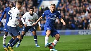 Chelsea Tottenham'ı iki golle devirdi
